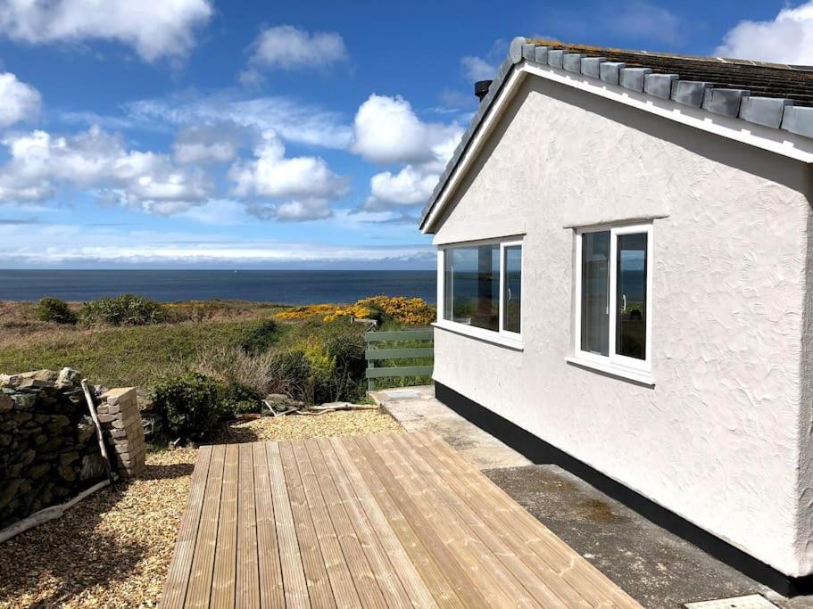 Coastal Bungalow, Sleeps 5 And Ideal For Walkers Amlwch Exteriör bild